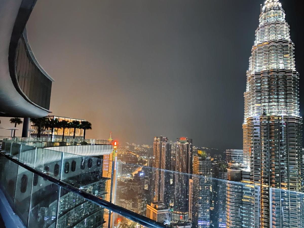 Sky Suites At Klcc By Like Home Kuala Lumpur Zewnętrze zdjęcie