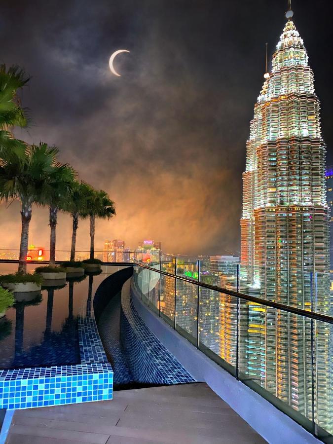 Sky Suites At Klcc By Like Home Kuala Lumpur Zewnętrze zdjęcie